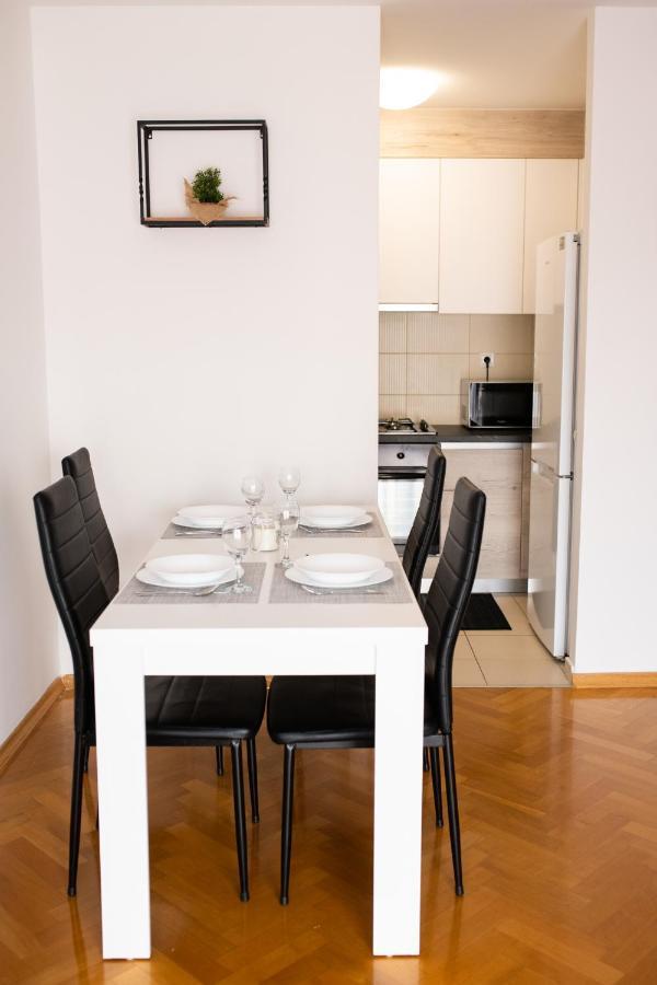 Apartman Martes Славонський Брод Екстер'єр фото
